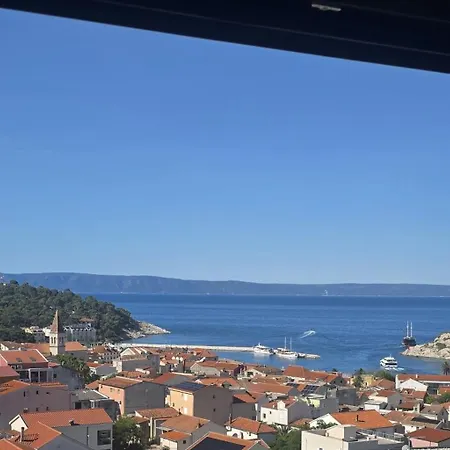 Azure Horizon Lejlighed